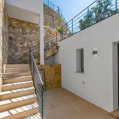 Maria - Somptueuse Dans Les Hauteurs De - Parking Villa Menton